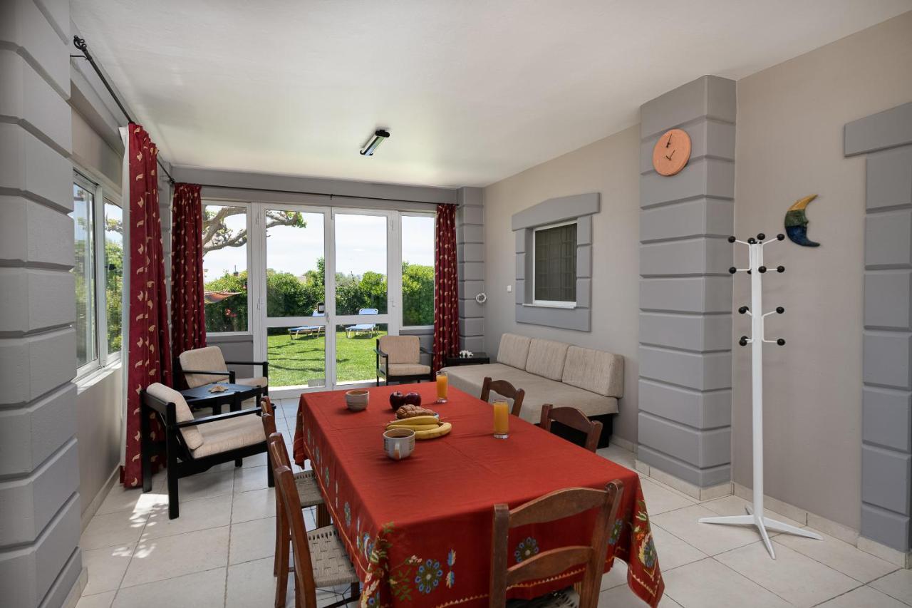Villa Petrakis Afrathias Garden House Kalamaki  Esterno foto
